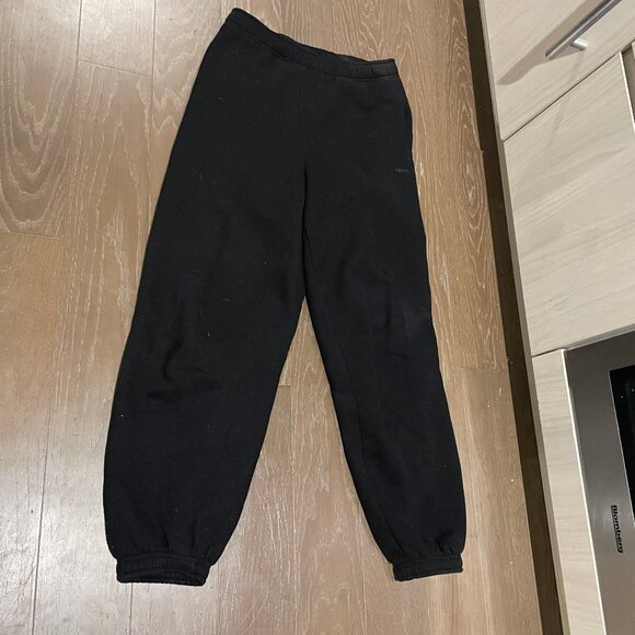 Aritzia Cozy Sweatfleece Mega Jogger, Black, Small - Picture 2 of 4